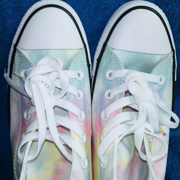 NWOT Converse Chuck Taylor All Star High Top Tie-Dye Sneakers - Picture 8 of 10